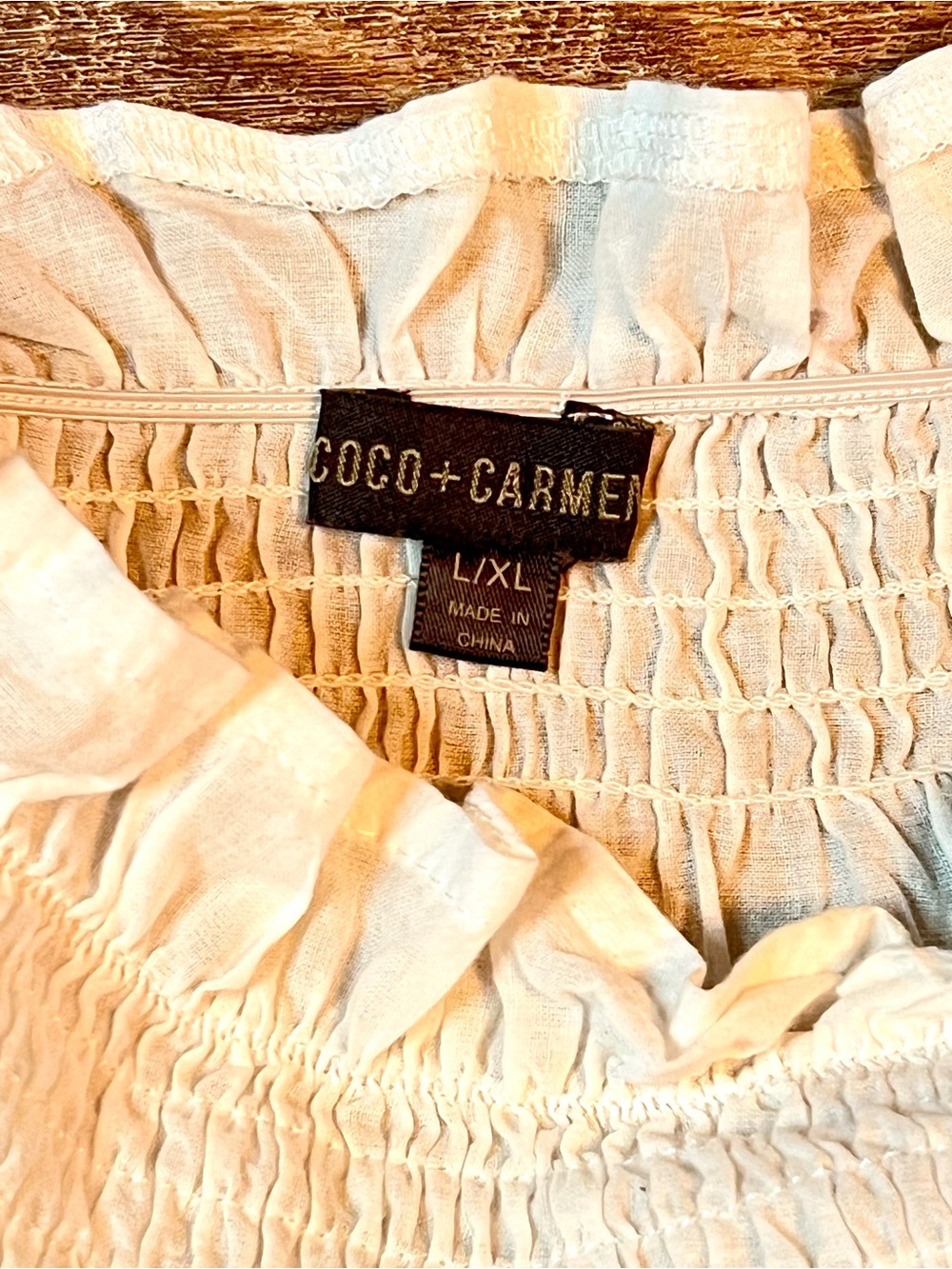 Coco + Carmen L/XL White Blue Floral Eyelet Off Shoulder Boho Blouse - Picture 6 of 10